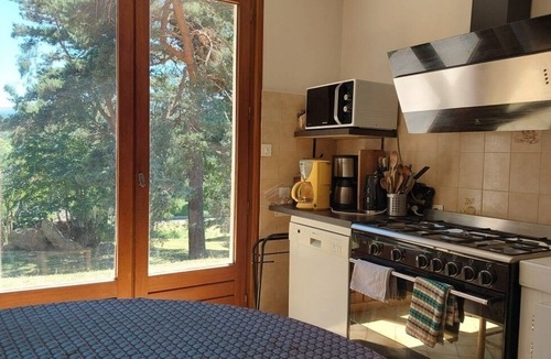 Chalmazel-Jeansagniere House | Maison de la forêt magique