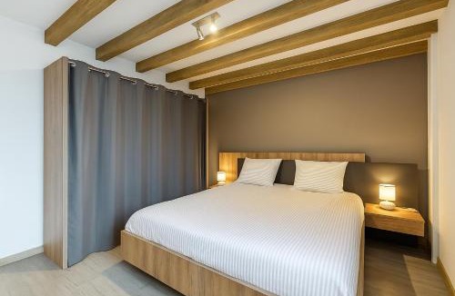 Saint-Maurice-l'Exil Apartment | Maison de la Roche