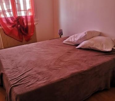 Lorris House | MAISON DE LORRIS