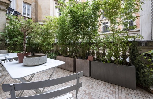 Quartier de la Plaine-de-Monceaux House | Maison de Luxe Service VIP - Nadia Comaneci