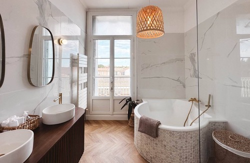 Magalas Apartment | Maison de Maître 4* Piscine, Vignobles & Plages 6 pers. - Coeur Cristal