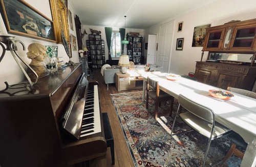 La Creche House | Maison de Maître Chaleureuse