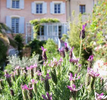 Nyons House | Maison de Maître Des-Sens