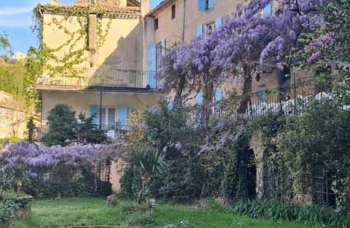 Largentiere Villa | Maison de Maître du domaine des Lys