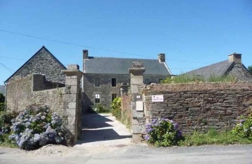 Saint-Thelo House | Maison de Maitre, on 3 levels