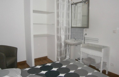 Mer House | Maison de Mer, quiet