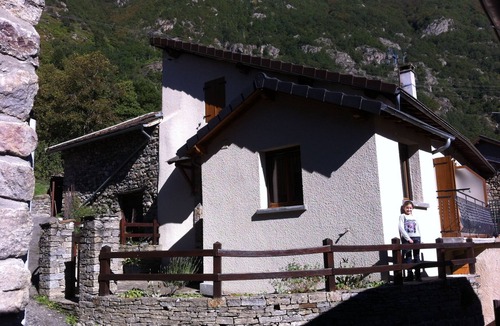 Orlu House | MAISON de MONTAGNE Détente Randos SKI Baignade Loups WIFI - ORLU AX LES THERMES