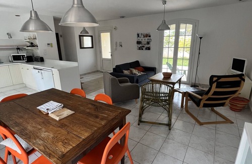 Vergeze Cabin | Maison de Plain-pied, à L'entrée de la Camargue