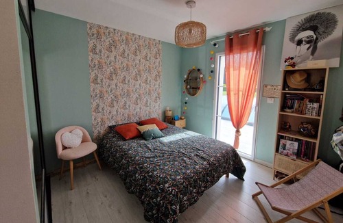 Caro House | Maison de Plain Pied Avec Piscine Chauffée