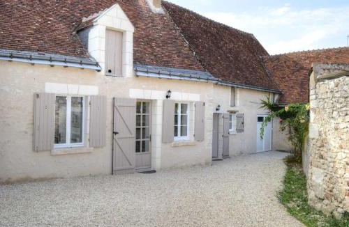 Chedigny House | Maison de plain-pied, cour et jardin privé, proche sites touristiques, idéale familles ou amis - FR-1-381-480
