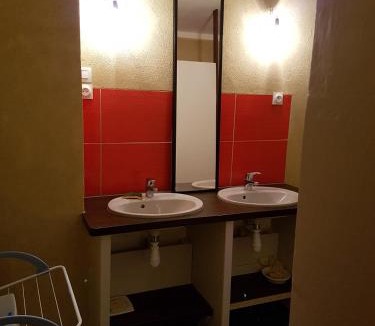 Freigne House | Maison de résidence d'artistes Vallons de l'Erdre 4 Pièces 9 pers