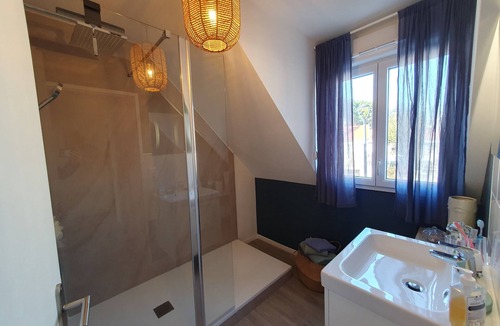 Trepied House | Maison DE Standing - Jacuzzi 6 Places - Proche mer
