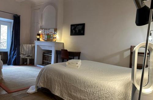 Saint-Etienne-de-l'Olm Villa | Maison de village avec piscine