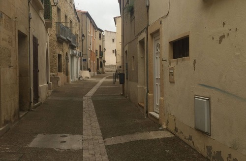 Saint-Jean-de-Vedas House | Maison de Village 15 Minutes des Plages