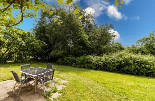 Auriac-du-Perigord House | Maison De Vacances Chêne