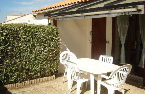 Notre-Dame-de-Monts House | Maison de vacances à Notre-Dame-de-Monts avec piscine et parking privés - FR-1-540-209