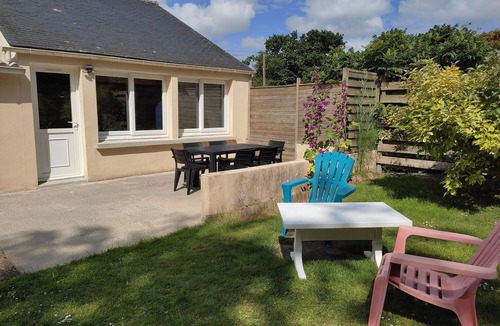 Saint-Derrien House | Maison de Vacances à la Campagne