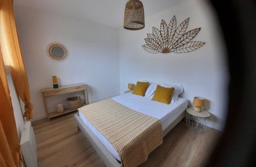 Sainte-Helene House | Maison de Vacances Meublée Avec Style