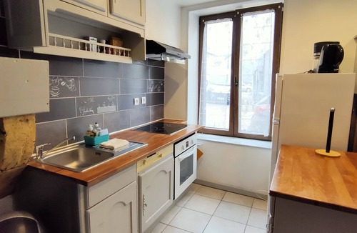 Mouzon House | Maison de Vacances à Proximité de la Nature