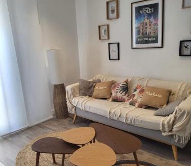 Thuir House | Maison de Vacances 2 Chambres avec rooftop