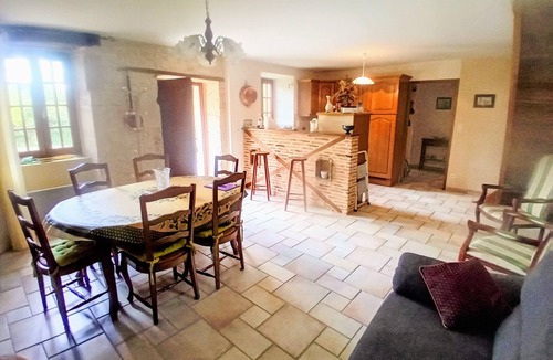 Uzech House | Maison de Vacances Avec Piscine