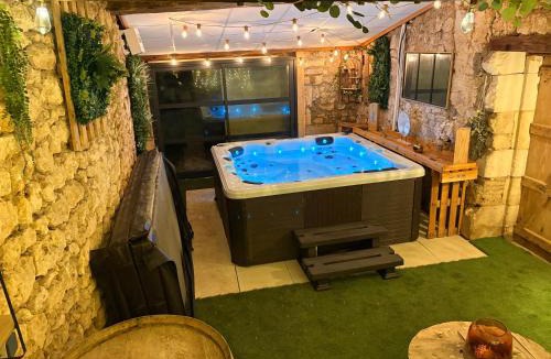 Gemozac House | maison de vacances de 16 a 22 personnes