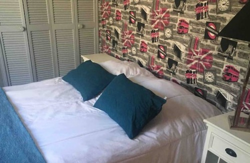 Chaillevette House | Maison de Vacances Avec Piscine Privée Chauffée