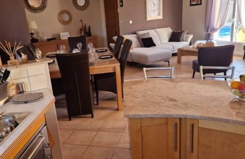 Tulette House | Maison de Vacances