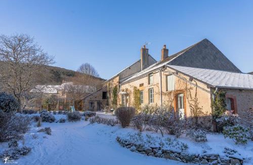 Menessaire House | Maison de vacances Les Mésanges, à Ménessaire