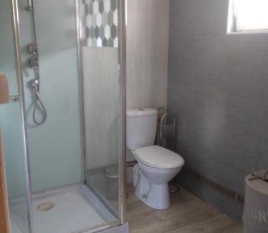 Dompierre-sur-Besbre House | Maison de ville - proche Le Pal - Dompierre