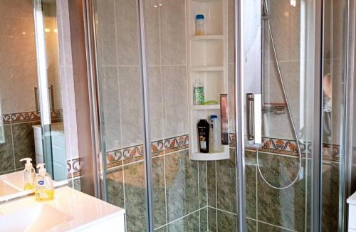 Le Chateau House | Maison de village climatisée, terrasse, 6-8 pers, Canet-en-Roussillon - FR-1-696-94