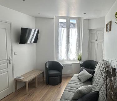 Chatillon-sur-Indre House | Maison de Village