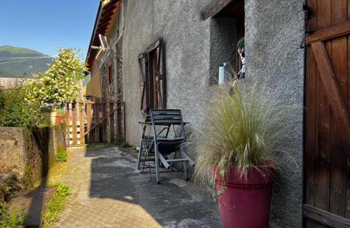 Montauban-de-Luchon House | Maison de village avec vue sur les montagnes et jardin privatif