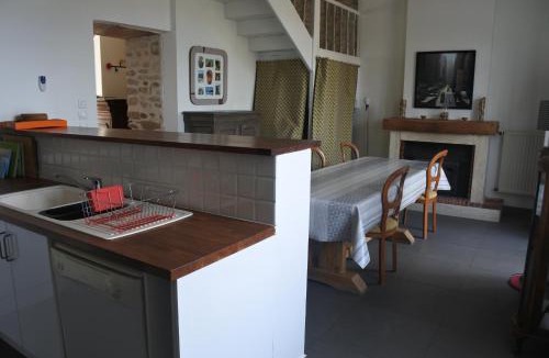 Le Gue-de-Velluire House | Maison de village spacieuse et confortable