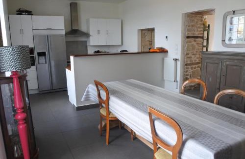 Le Gue-de-Velluire House | Maison de village spacieuse et confortable