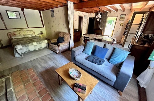 Saint-Nectaire Ski Chalet | Maison de village en pierres