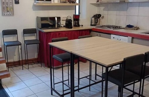 Fitou House | Maison de Village Atypique Avec Terrasse, Espace Détente 15 mn de la Plage