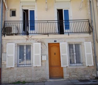 Septfonds House | Maison de village avec patio et terrasse