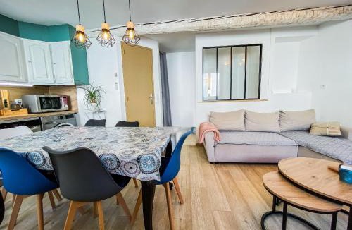 Coursan Villa | Maison de village climatisée Entre Béziers et Narbonne jusqu'à 5 pers