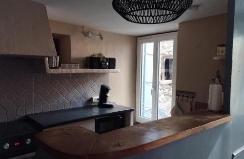 Ax-les-Thermes House | Maison de village dans une rue calme