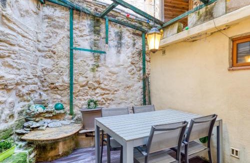 Lansargues House | Maison De Village De 80m2
