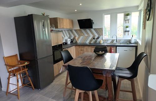 Thelloise House | Maison de village