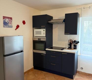 Mecquignies House | Maison de village