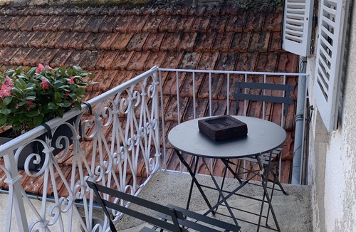 Nantoux House | Maison de Village