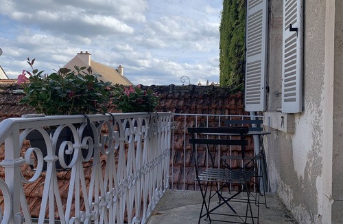 Nantoux House | Maison de Village