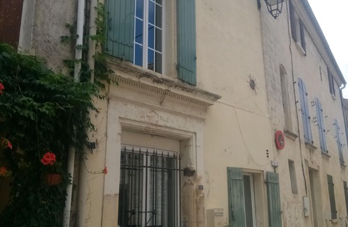 Vallabregues House | Maison de Village Provençal