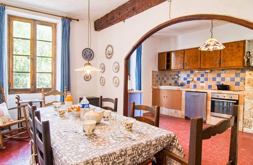 Tourtour House | Maison de Village Les Ormeaux by Interhome