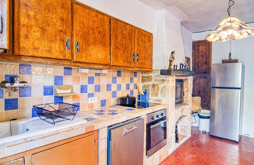 Tourtour House | Maison de Village Les Ormeaux by Interhome