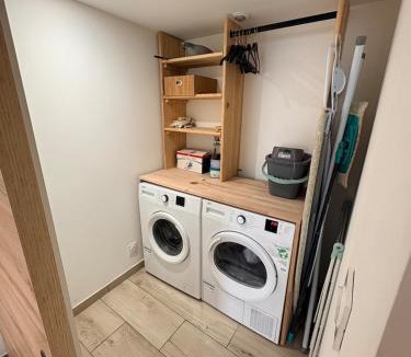 Villebois House | Maison de village triplex - Proche CNPE