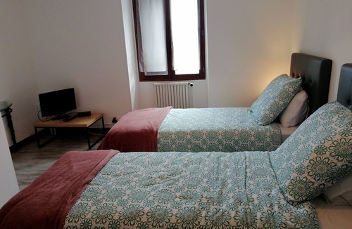 Maincy Cabin | Maison de Ville à 10 min de Melun